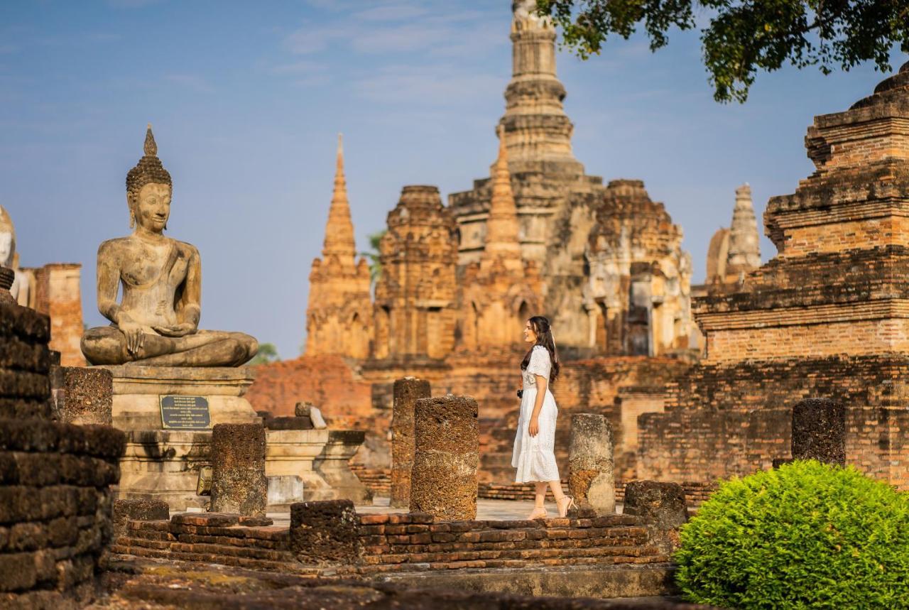 Le Charme Sukhothai Historical Park Екстериор снимка