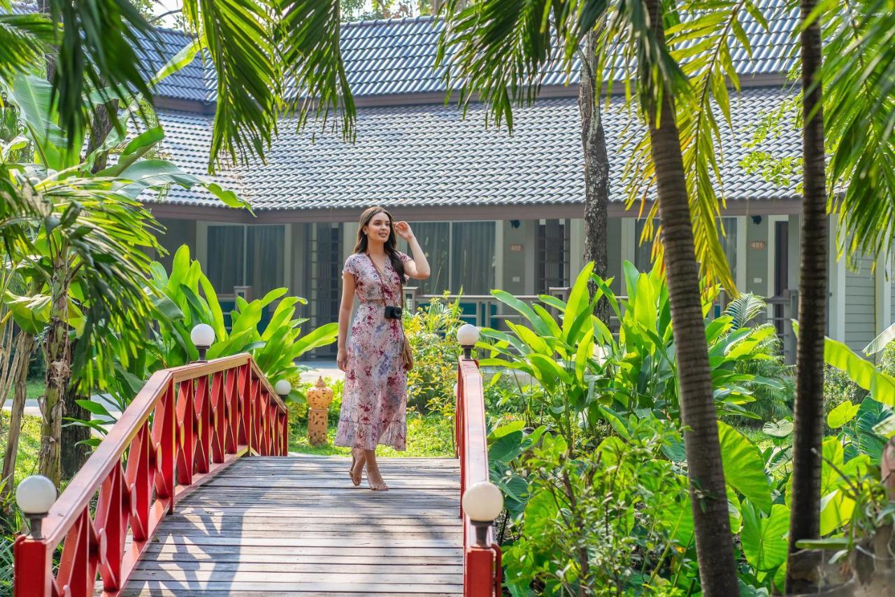 Le Charme Sukhothai Historical Park Екстериор снимка